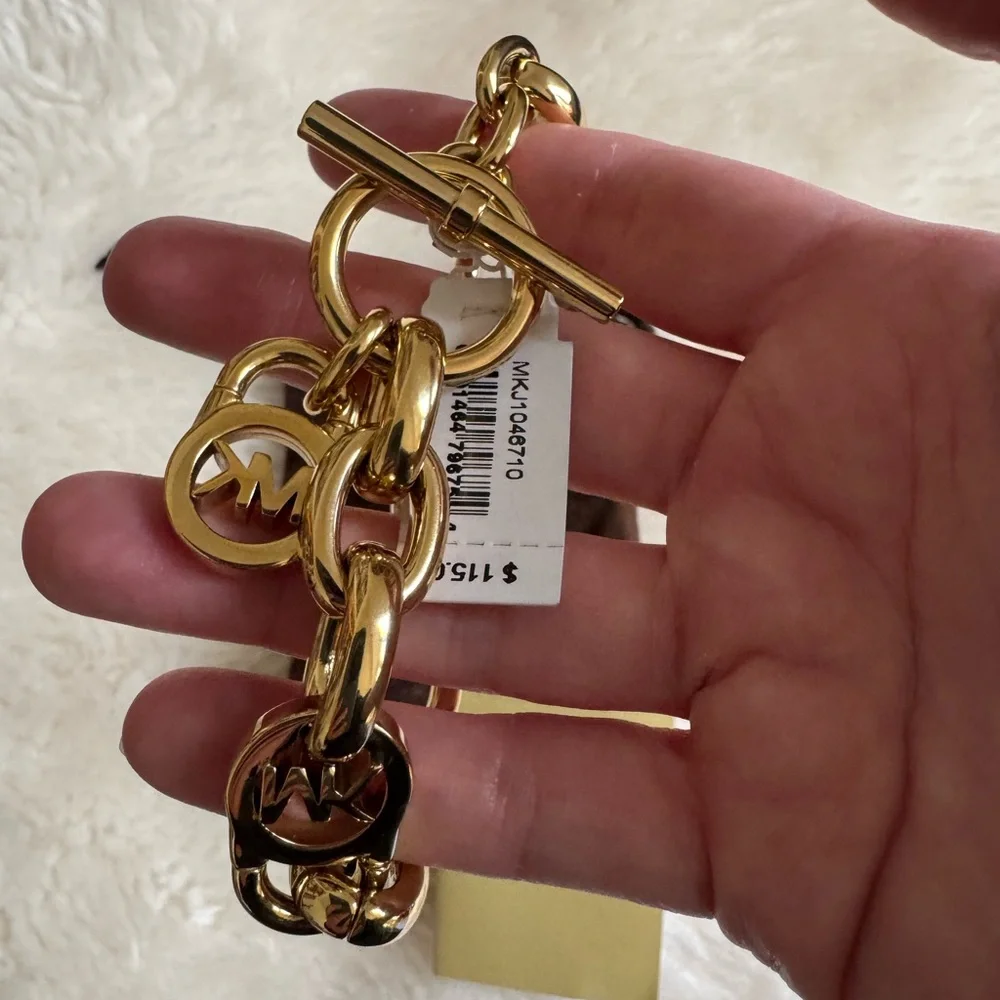 NWT Michael Kors Gold Tone Interlocking Chain Bracelet - Picture 6 of 8